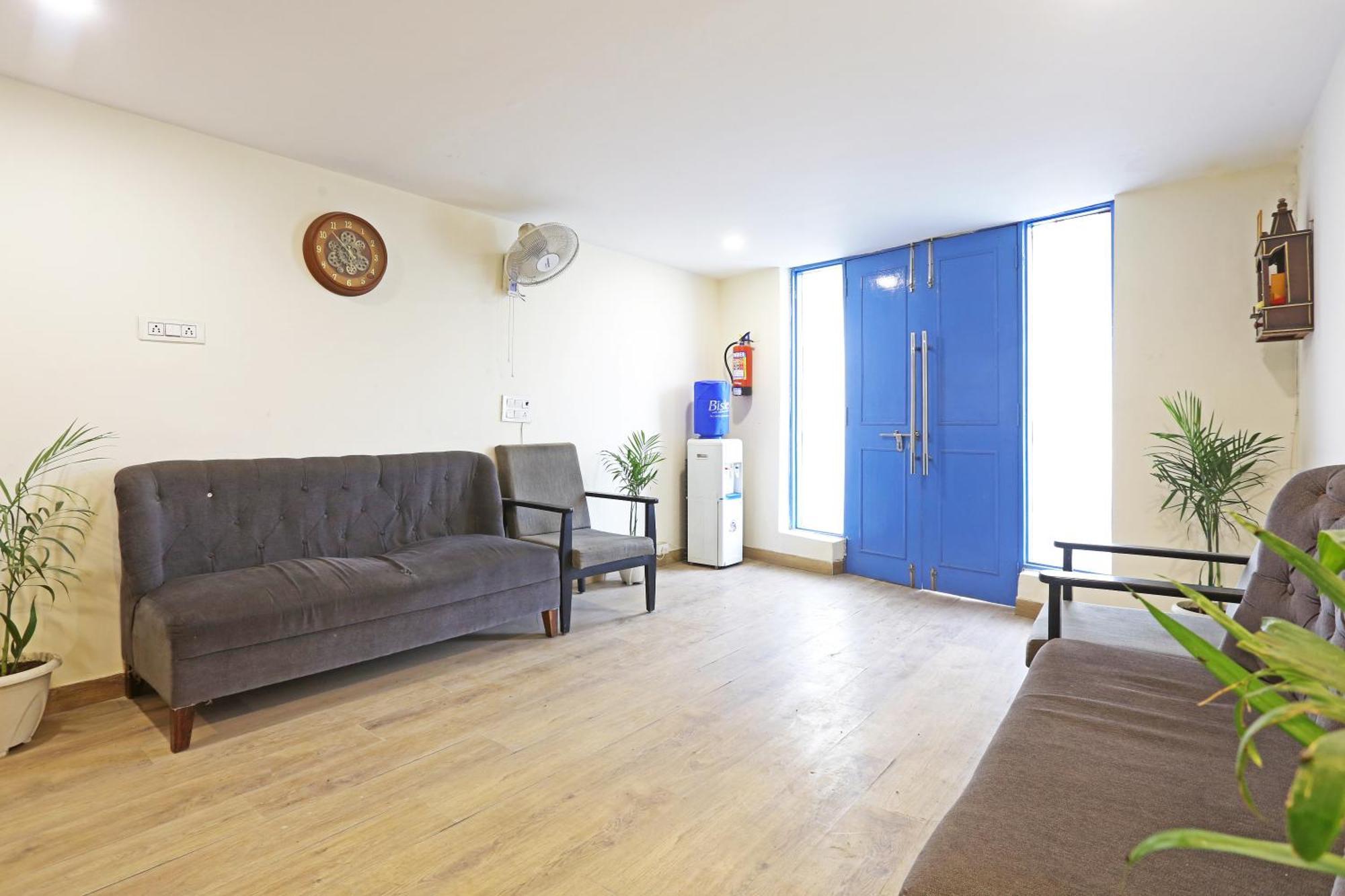 Hotel Twamev Residency Uttam Nagar Couple Friendly Delhi  Extérieur photo